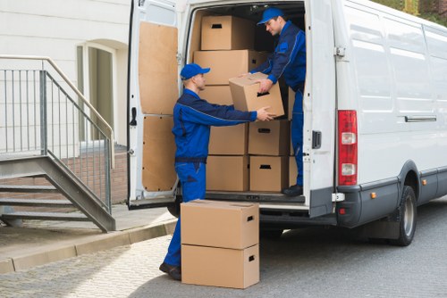 Small removals support for homes in Hainault