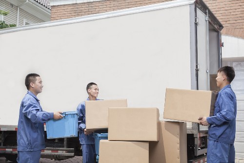 Furniture collection and delivery support in Hainault