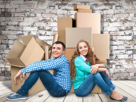 Office relocation and furniture transport in Hainault