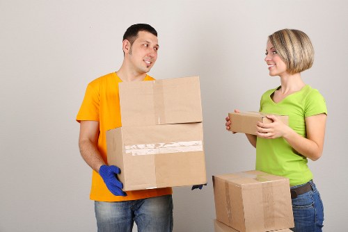 Commercial relocation logistics for businesses in Hainault