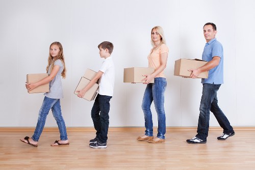 Packing and loading household items for a Hainault home move