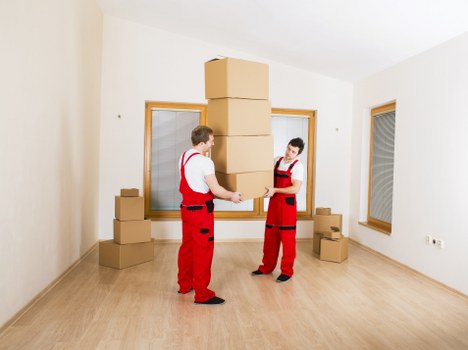 Local moving vehicle used for Hainault home and business transport